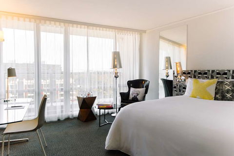 QT Canberra - New Castle Holiday 3