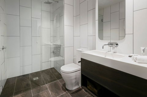 Quest Canberra City Walk - New Castle Holiday 4