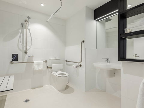 Ibis Adelaide - New Castle Holiday 4