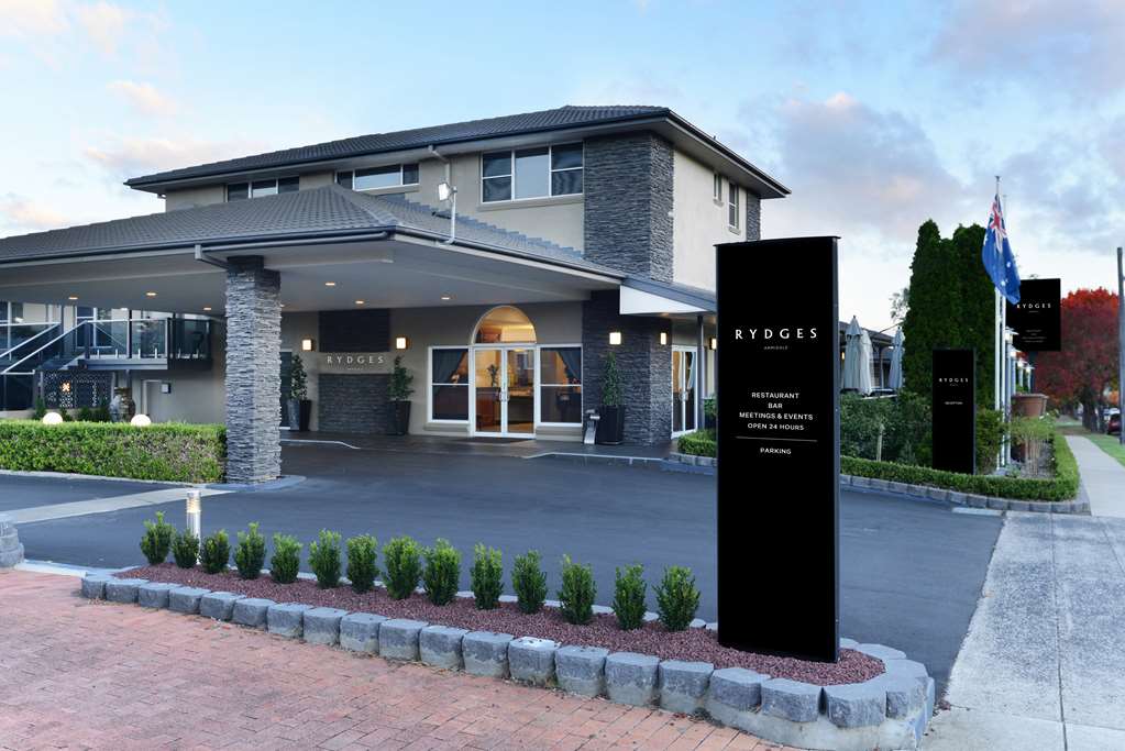 Enmore ACT New Castle Holiday