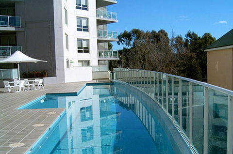 Pacific Suites Canberra - New Castle Holiday 2