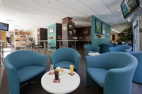 Pacific Suites Canberra - New Castle Holiday 3