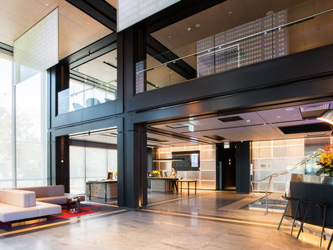 Pullman Sydney Airport Hotel - New Castle Holiday 2