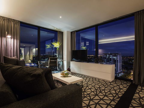 Pullman Sydney Airport Hotel - New Castle Holiday 7