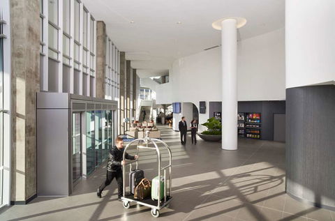 Rydges Sydney Airport Hotel - New Castle Holiday 3