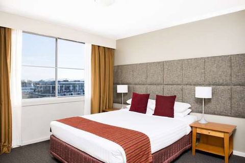 Mantra On Northbourne - New Castle Holiday 3