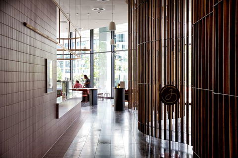 A By Adina Canberra - New Castle Holiday 11