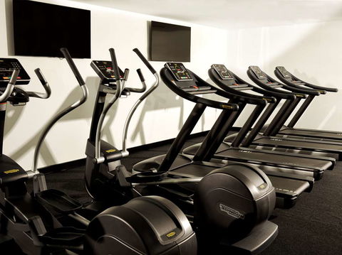 A By Adina Canberra - New Castle Holiday 12