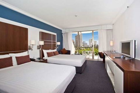 Mantra On View Hotel Surfers Paradise - New Castle Holiday 7