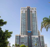Mantra Crown Towers Surfers Paradise - New Castle Holiday