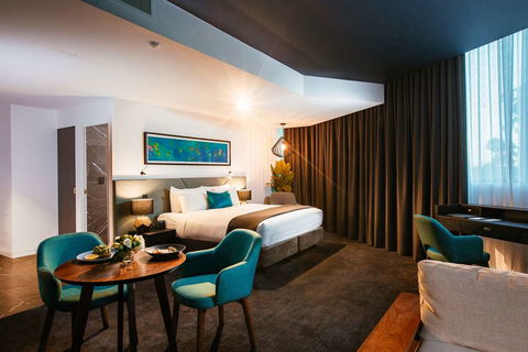 Eatons Hill Hotel - New Castle Holiday 8