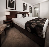 Salamanca Suites - New Castle Holiday