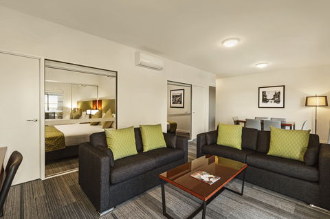 Quest Melbourne Airport - New Castle Holiday 4