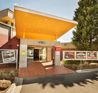 Nightcap at Coolaroo Hotel - New Castle Holiday
