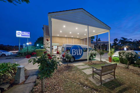 Best Western Airport Motel & Conv Ctr - New Castle Holiday 2