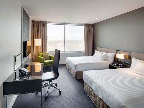 Pullman Adelaide - New Castle Holiday 4