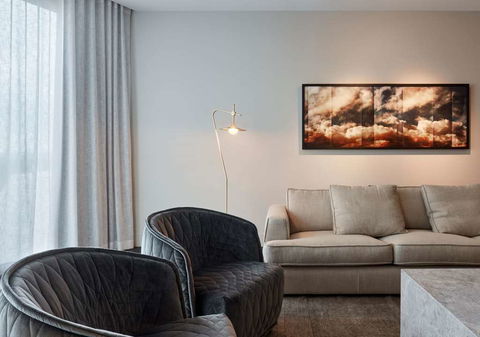 Eos By SkyCity - New Castle Holiday 7