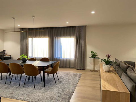 Hilton Adelaide - New Castle Holiday 5