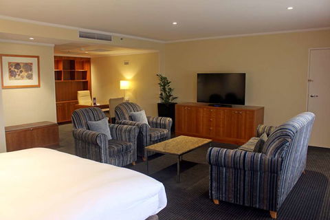 Hilton Adelaide - New Castle Holiday 15