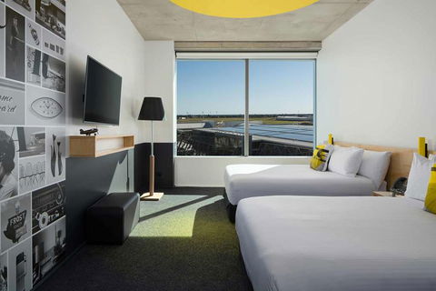 Atura Adelaide Airport - New Castle Holiday 5