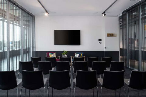 Atura Adelaide Airport - New Castle Holiday 11