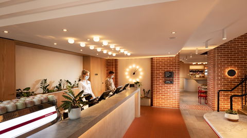 Hotel Indigo Adelaide Markets - New Castle Holiday 5