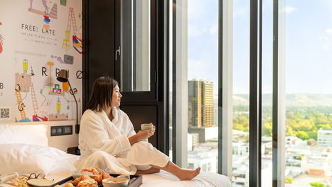 Hotel Indigo Adelaide Markets - New Castle Holiday 6