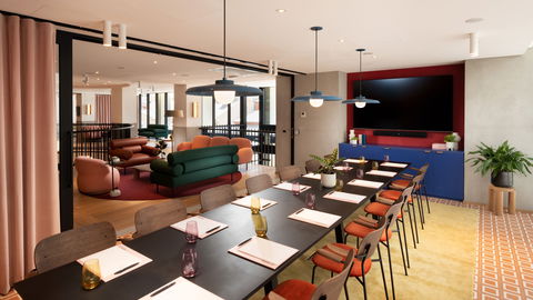 Hotel Indigo Adelaide Markets - New Castle Holiday 10