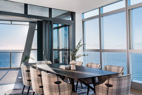 Langham, Gold Coast & Jewel Residences - New Castle Holiday 8