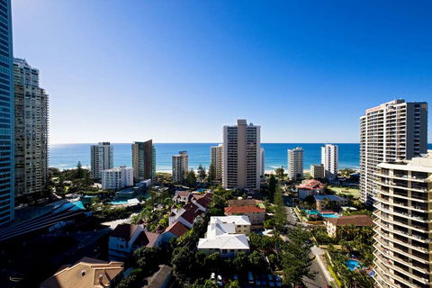 Wyndham Surfers Paradise Resort - New Castle Holiday 1