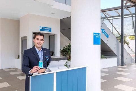 Wyndham Surfers Paradise Resort - New Castle Holiday 4