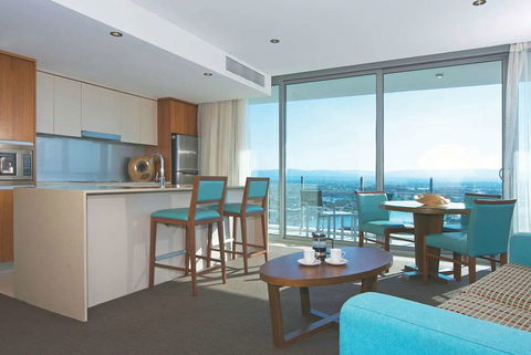 Wyndham Surfers Paradise Resort - New Castle Holiday 8