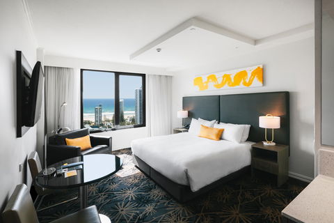 Voco Gold Coast - New Castle Holiday 5