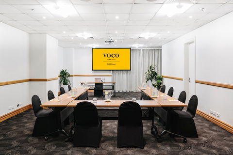 Voco Gold Coast - New Castle Holiday 9
