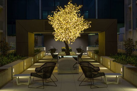 Avenue Hotel Canberra - New Castle Holiday 6