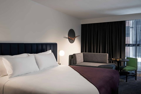 Midnight Hotel, Autograph Collection - New Castle Holiday 4