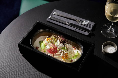 Midnight Hotel, Autograph Collection - New Castle Holiday 11