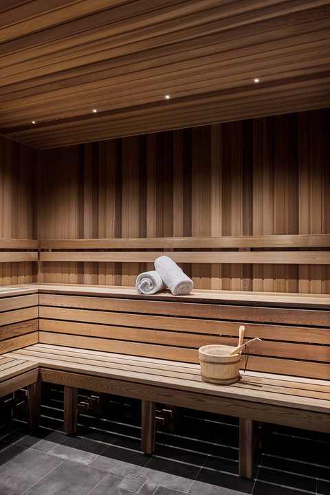 Midnight Hotel, Autograph Collection - New Castle Holiday 15