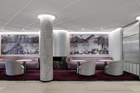 Royce Hotel - New Castle Holiday 0