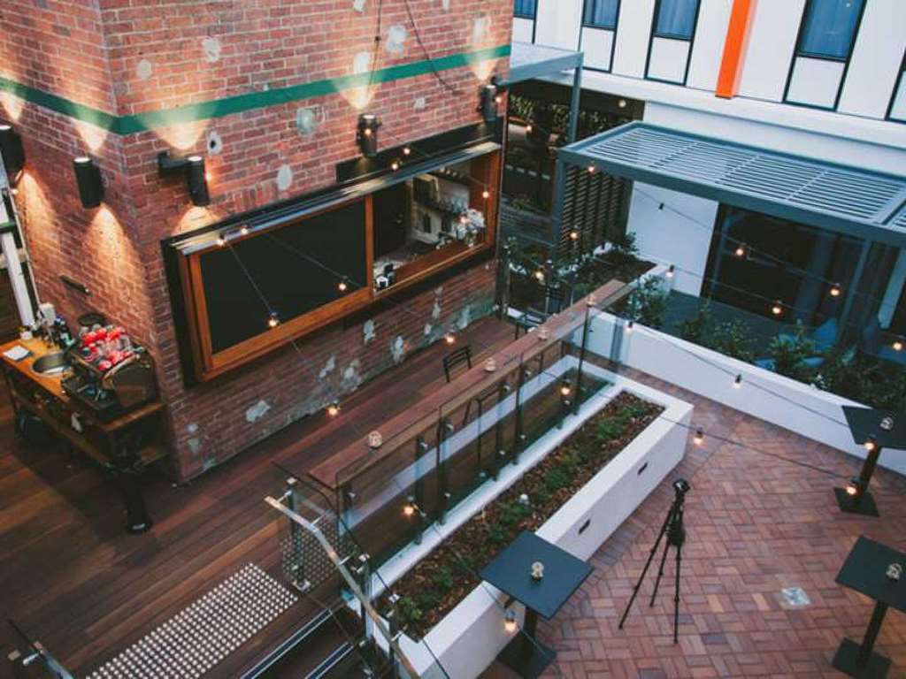 Brisbane City QLD New Castle Holiday