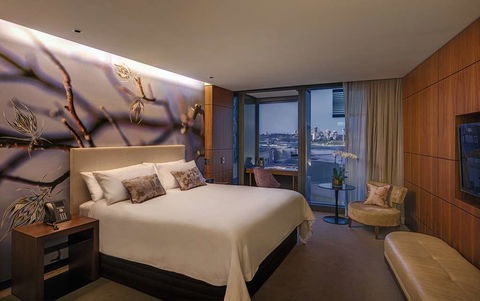 The Darling - New Castle Holiday 7