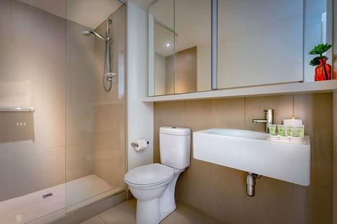 Tribeca Serviced Apartments - New Castle Holiday 6