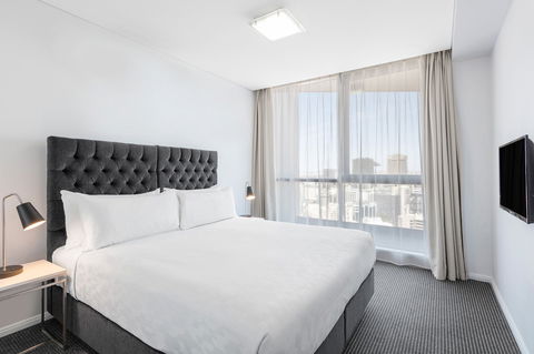 Meriton Suites Campbell Street - New Castle Holiday 13