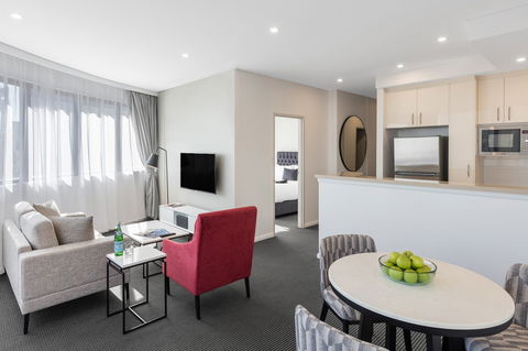 Meriton Suites Kent Street - New Castle Holiday 1