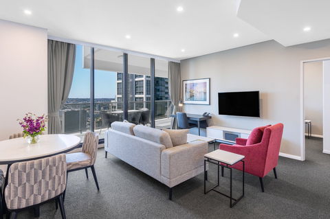 Meriton Suites Kent Street - New Castle Holiday 4