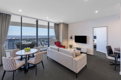 Meriton Suites Kent Street - New Castle Holiday 9