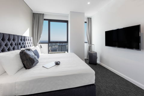 Meriton Suites Kent Street - New Castle Holiday 13