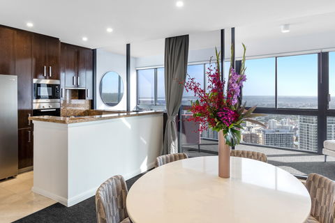 Meriton Suites Kent Street - New Castle Holiday 14