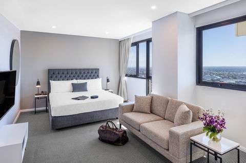 Meriton Suites Kent Street - New Castle Holiday 17