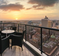 Meriton Suites Pitt Street - New Castle Holiday
